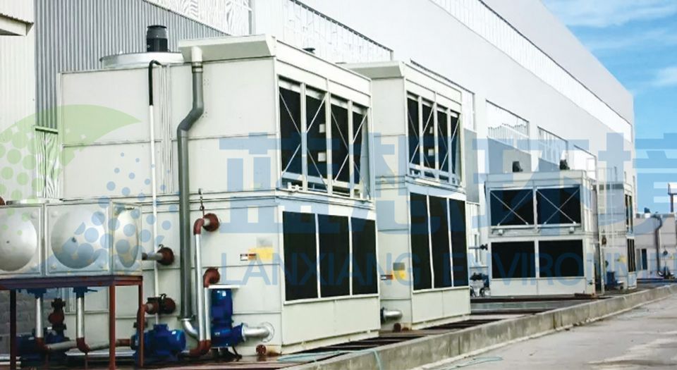 閉式冷卻塔在設計、制造、安裝、維護中需要注意的事項