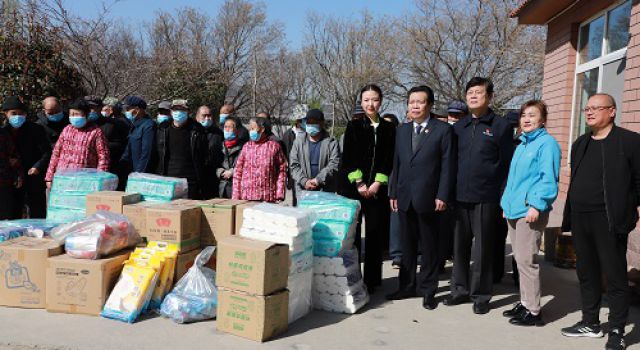 善舉凝聚美德、愛心傳遞力量----公司為淄川區(qū)社會福利中心捐贈物資